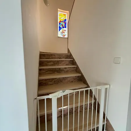4-bedroom 15 Min To Albufeira, Pool&ac Casa vacanze Guia (Faro)